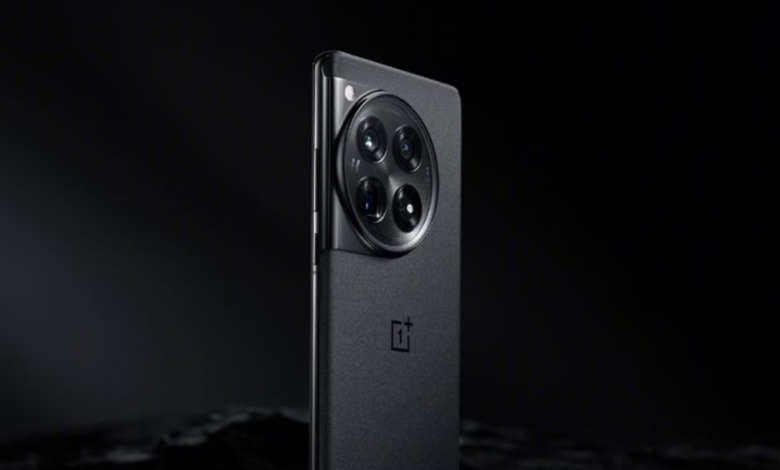 Outlines of the Rear Camera Module of OnePlus 13 and 13R
